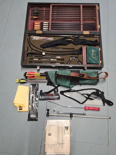 Hoyt recurve bow complete - recurve,