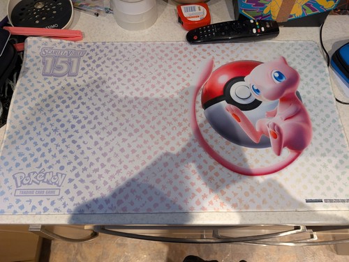 Pokémon 151 upc playmat mew - pokémon,