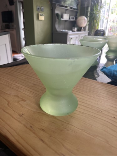 Vintage green frosted - green,