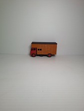 Base die cast toy - base,