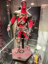 Sideshow Collectibles Deadpool Action Figure 1/6 Scale