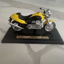 Maisto Moto Guzzi V10 Centauro Motorbike/ Motorcycle Die Cast Model  1:18 Scale