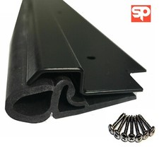 REAR DOOR METAL BLACK RETAINER