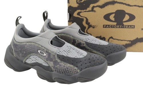 Oakley factory team brain - oakley, x