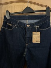 Woman’s Wrangler Jeans 30W
