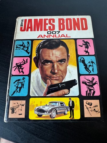 The james bond 007 annual - james,