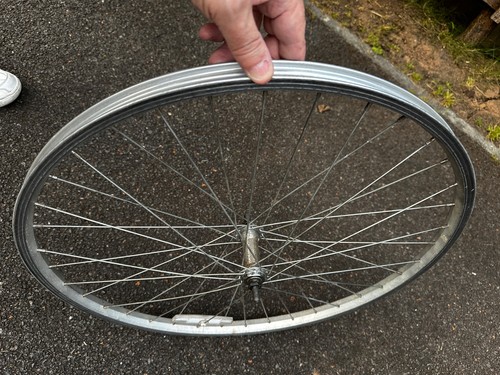 Bicycle front wheel schrader - bicycle,