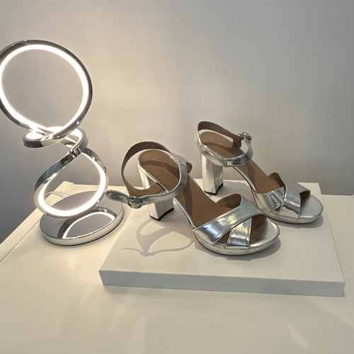 New look silver - look,