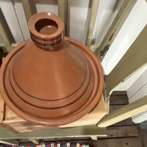 Brown ceramic tagine - brown, pot