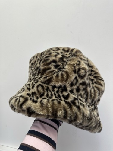 Vintage genevieve nigel - by,