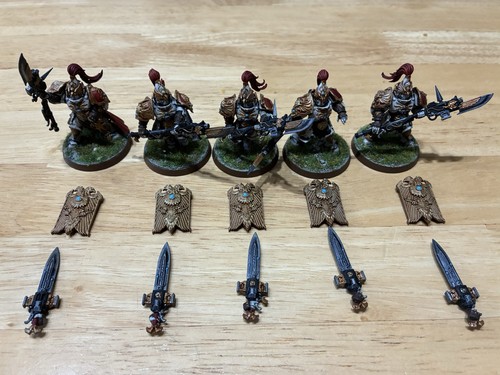 Warhammer 40k custodes - warhammer,