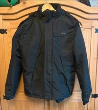 Slazenger: Water Resistant