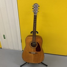Fender Acoustic Guitar & Stand