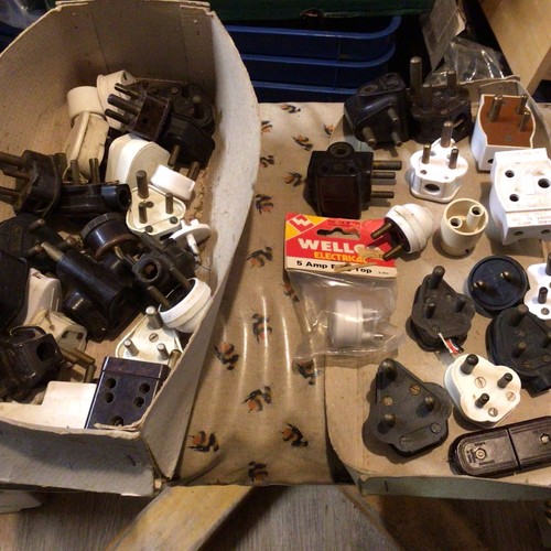 Job lot round - lot,