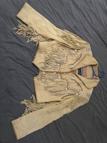 Vtg patricia wolf - patricia, hand