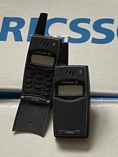 Rare Promotional Ericsson T28s Small Pin Badge / Brooch w/ Opening Cover (GREY)