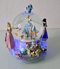 Disney princess snow globe - snow,