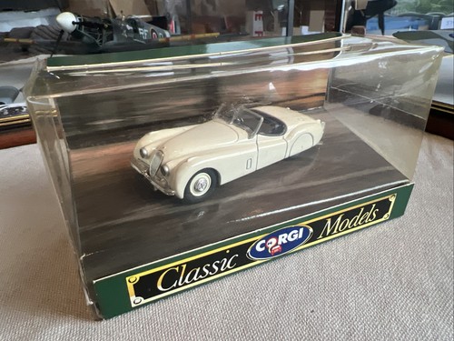 Corgi classic 96040 jaguar - classic,
