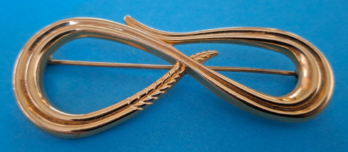 Gold tone wheatsheaf - tone,