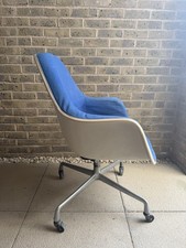 Eames office/bucket shell chair