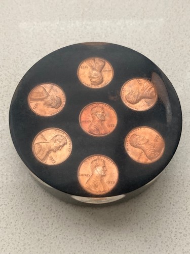 Penny paperweight 1970 - penny, 1970's
