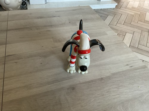 Wallace and gromit - gromit,