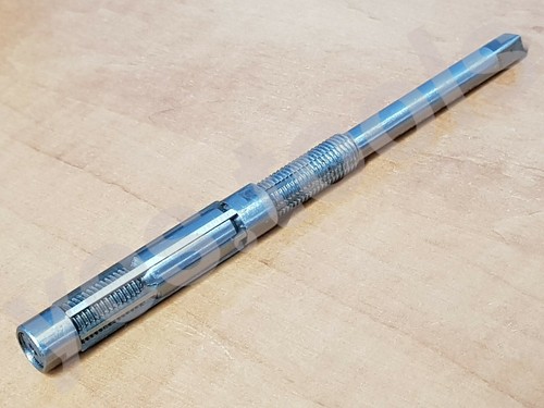 Adjustable expanding reamer - expanding,
