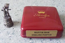 VINTAGE STEVELYN ENGLISH