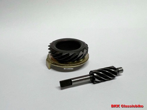 Speedometer gear set - gear, speedo
