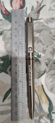 Parker ball point pen - ball,