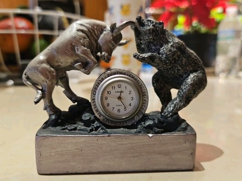 Vintage bull bear desk - bear,