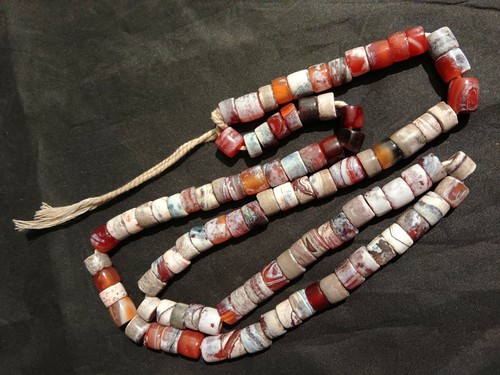 Unusual tibetan natural - 30",