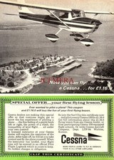 CESSNA 150 Aircraft Flying