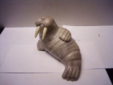 Pearlite Marblecraft Walrus