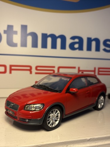 Volvo c30 red - volvo, 1:18