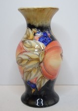 Vintage OLD TUPTON WARE Pomegranate Fruit Ceramic Vase 6" 