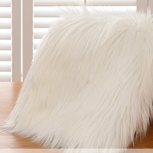 Long pile faux fur - long,