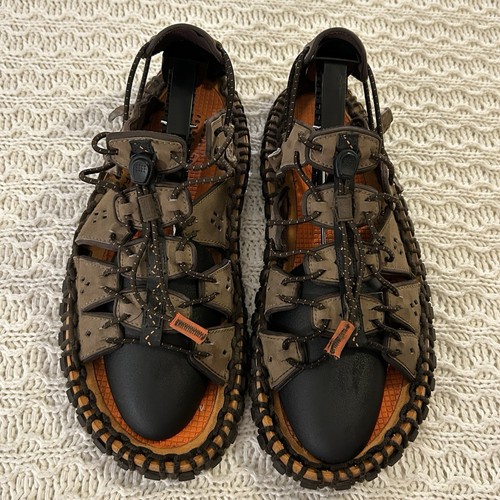 Rare vintage nike considered - rare,