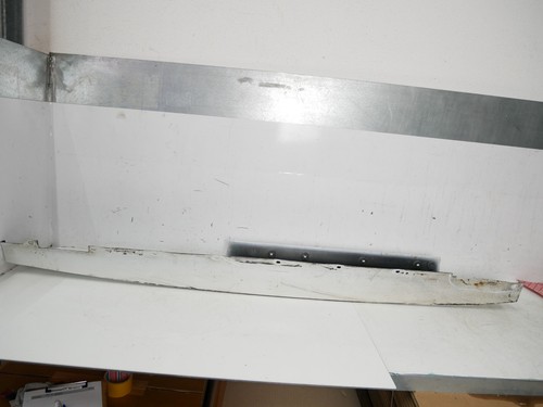 Side sill left 7009r1 rhh - side,