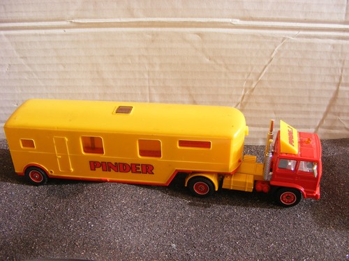 Circus pinder diecast - circus,