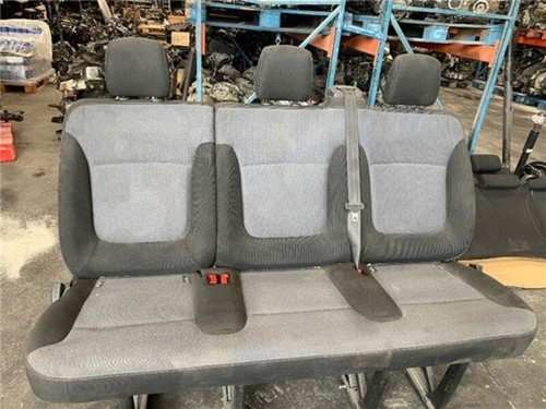 Rear seats 135980 - seats, renault