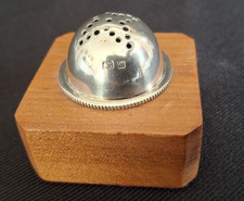 Antique little silver nutmeg(?) shaker 1900/1904?  Free P&P