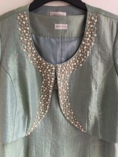 Minuet Petite UK 16