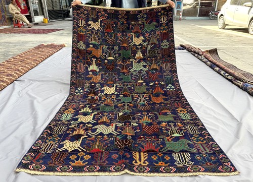 Fine antique afghan - fine, pictorial