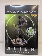 Alien White Xenomorph 32cm