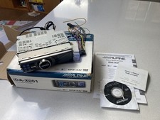 Alpine iDA-X001 Car Stereo - digital media receiver - great working condition