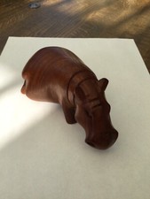 small wood wooden hippo hippopotamus