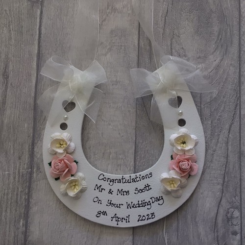 Lucky horseshoe personalised - horseshoe.,