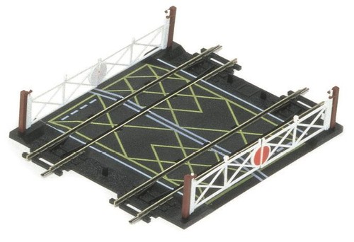 Hornby r636 level crossing - level,