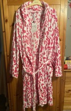 Ladies Size 24/26 Pink/white